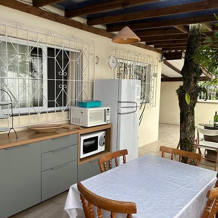 Casa Da Arvore Rua Pescada Amarela Бомбіняс Екстер'єр фото